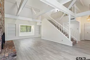2110 Macbeth, Tyler, TX 75703 - Photo 9