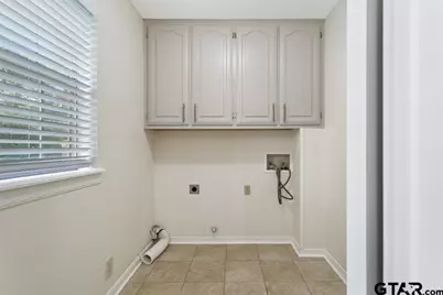 2110 Macbeth, Tyler, TX 75703 - Photo 21