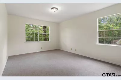 2110 Macbeth, Tyler, TX 75703 - Photo 31