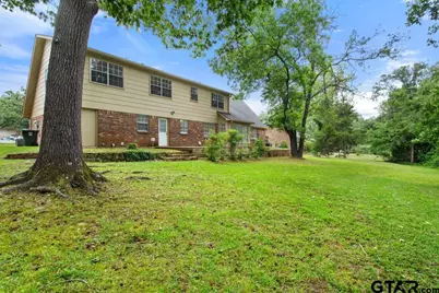 2110 Macbeth, Tyler, TX 75703 - Photo 35