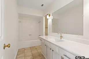 2110 Macbeth, Tyler, TX 75703 - Photo 25
