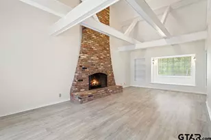 2110 Macbeth, Tyler, TX 75703 - Photo 5