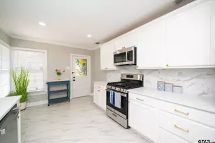 1427 S Wall Ave, Tyler, TX 75701 - Photo 23