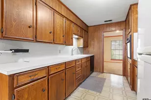 4805 Picadilly Pl, Tyler, TX 75703 - Photo 9