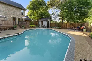 1408 E Lake Dr, Gladewater, TX 75647 - Photo 29