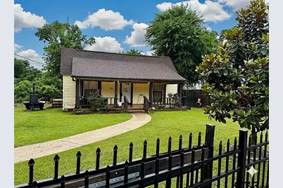 1500 Crescent Dr, Tyler, TX 75702 - Photo 1