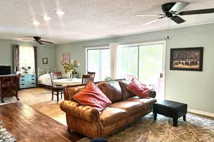 1684 Co Rd 3113, Jacksonville, TX 75766 - Photo 5