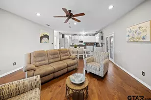 11906 Meadow Creek Dr, Brownsboro, TX 75756 - Photo 7