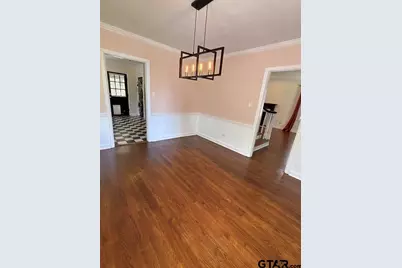 309 W Dobbs, Tyler, TX 75701 - Photo 15