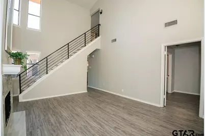 5911 Hollytree Drive, Tyler, TX 75703 - Photo 5
