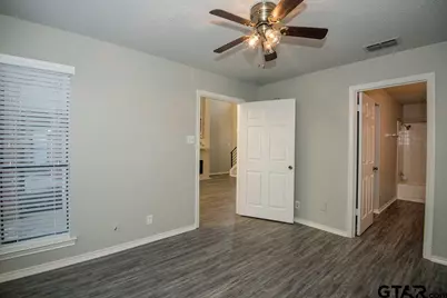 5911 Hollytree Drive, Tyler, TX 75703 - Photo 9
