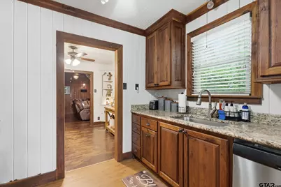 1011 W Rusk, Tyler, TX 75701 - Photo 5