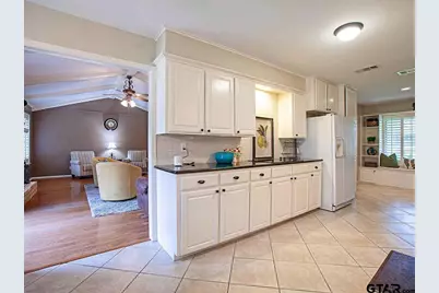 4721 Kidd Drive, Tyler, TX 75703 - Photo 13