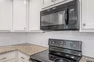 415 Harrell Dr, Chandler, TX 75758 - Photo 13