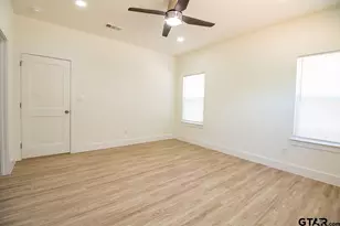 525 N Washington St, Grand Saline, TX 75140 - Photo 17