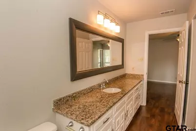 5903 Hollytree, Tyler, TX 75703 - Photo 15