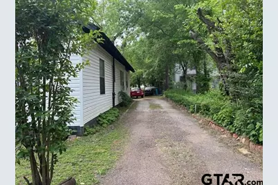 1308 N Whitten Ave, Tyler, TX 75702 - Photo 3