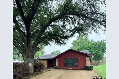 101 County Road 4111, Jacksonville, TX 75766 - Photo 1