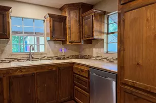 21254 Sylvan Ln, Chandler, TX 75758 - Photo 15