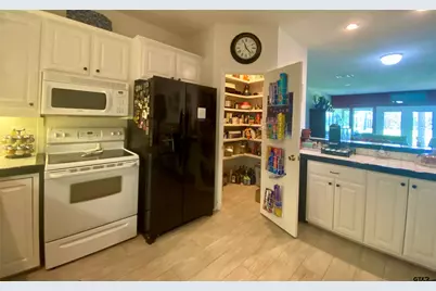 178 Pine Tree Unit B, Holly Lake Ranch, TX 75765 - Photo 5