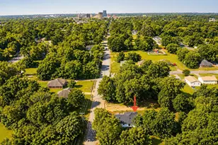 1812 N Bois D Arc, Tyler, TX 75702 - Photo 19