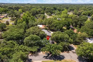 601 Ravenwood Dr, Athens, TX 75751 - Photo 5