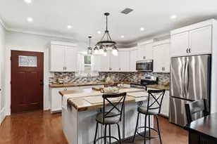 405 W Camp St, Jefferson, TX 75657 - Photo 27