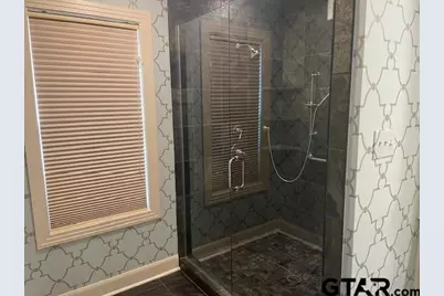 114 E Second, Tyler, TX 75701 - Photo 27