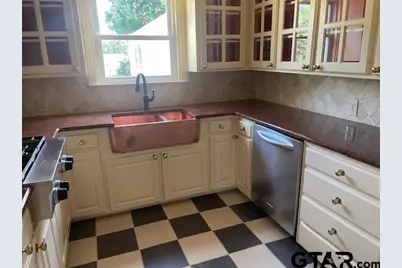 114 E Second, Tyler, TX 75701 - Photo 11