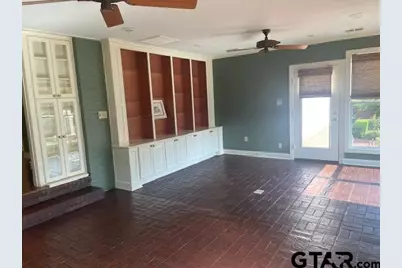 114 E Second, Tyler, TX 75701 - Photo 19
