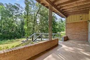 216 Hickory St, Gladewater, TX 75647 - Photo 3