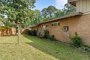 216 Hickory St, Gladewater, TX 75647 - Photo 19
