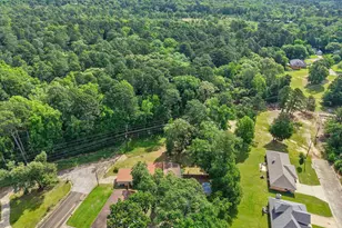 216 Hickory St, Gladewater, TX 75647 - Photo 31