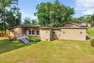 216 Hickory St, Gladewater, TX 75647 - Photo 1