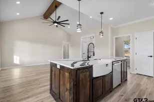3078 County Rd 326 E, Tyler, TX 75706 - Photo 17