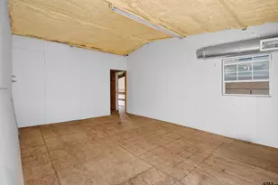 112 Lori Ln, Longview, TX 75602 - Photo 29
