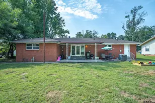 200 W Kansas, Van, TX 75790 - Photo 37