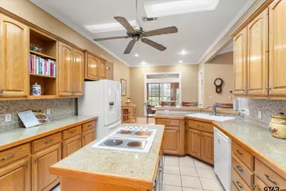 2964 Fm 1001, Mount Pleasant, TX 75455 - Photo 11
