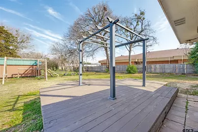 1511 Proctor Avenue, Mount Pleasant, TX 75455 - Photo 29