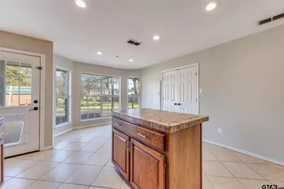 1511 Proctor Avenue, Mount Pleasant, TX 75455 - Photo 15