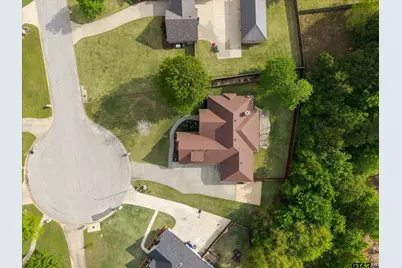 3903 Clarkway Place, Longview, TX 75605 - Photo 31
