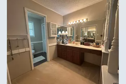 902 Pine Cove, Jacksonville, TX 75766 - Photo 23