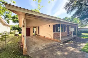 1048 Edgewood, Jacksonville, TX 75766 - Photo 3