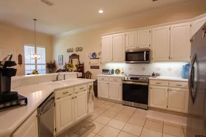 1230 Quinby Ln, Tyler, TX 75701 - Photo 11