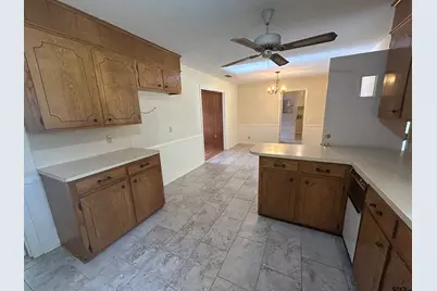 6235 Springbrook Dr, Tyler, TX 75707 - Photo 7