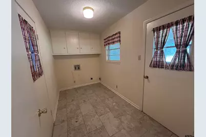 6235 Springbrook Dr, Tyler, TX 75707 - Photo 33