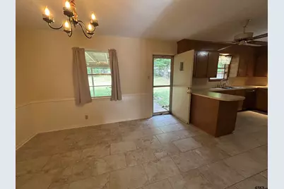 6235 Springbrook Dr, Tyler, TX 75707 - Photo 11