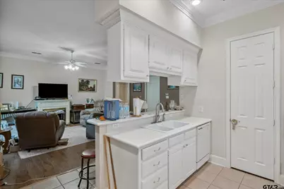 2426 Homestead Lane, Tyler, TX 75701 - Photo 5