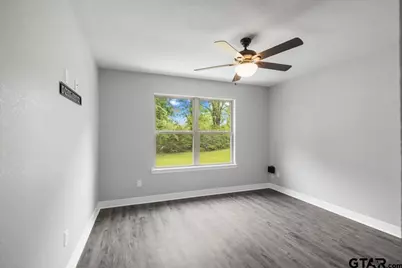 19025 County Road 484, Mineola, TX 75773 - Photo 17