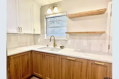 14067 Saylors, Brownsboro, TX 75756 - Photo 9